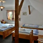 Gasthof Penzion Lesni Zatisi